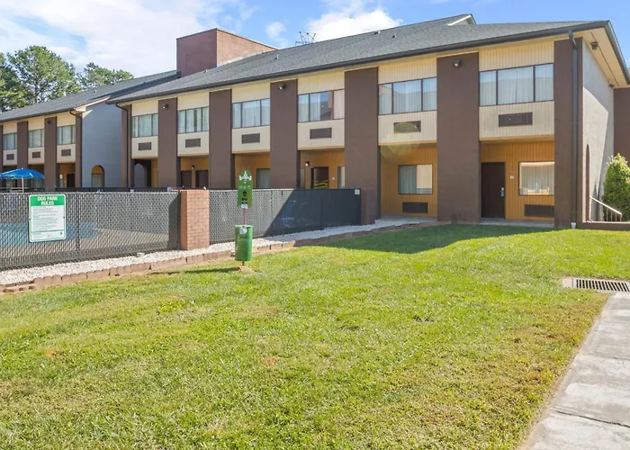 Quality Suites Hickory South